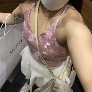 Meet your Posher, Ariel